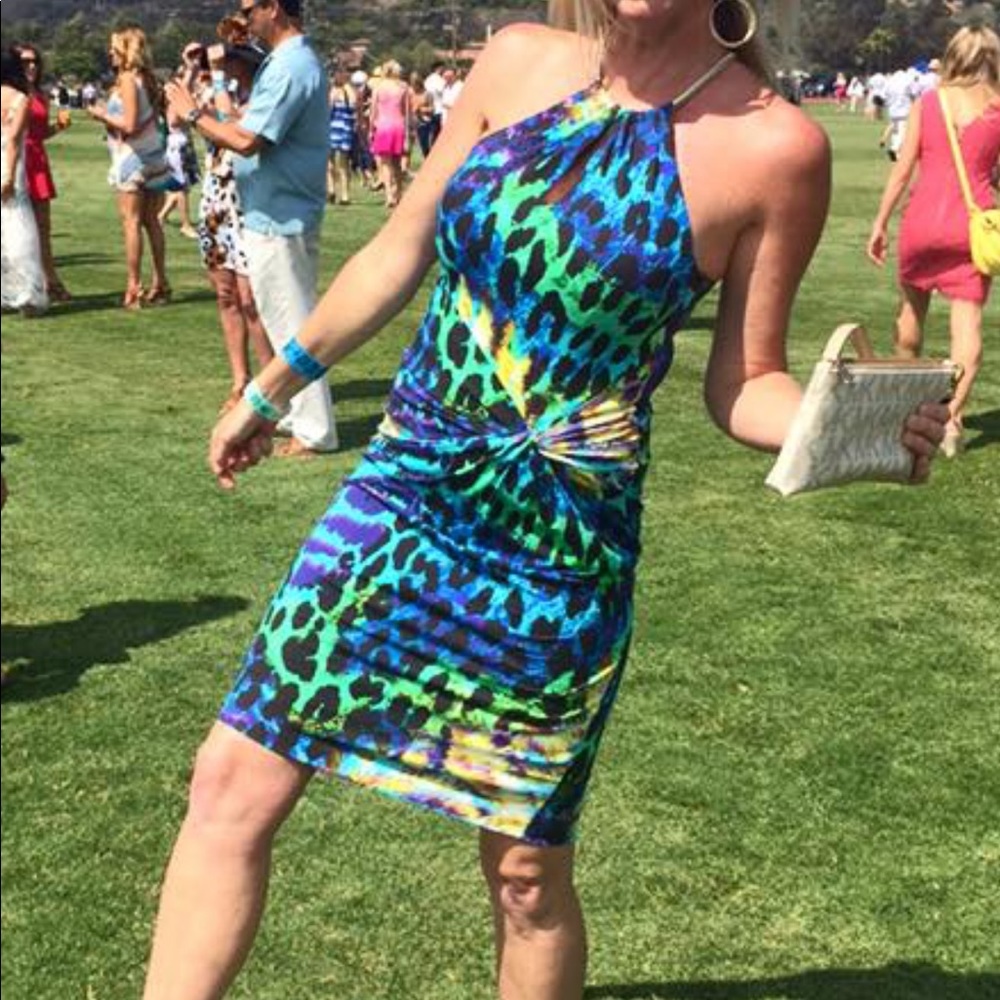 Cache form fitting halter dress Size S